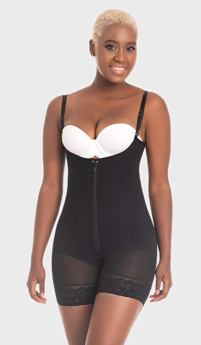 Short shaping girdle with front closure F0768 - Image 2